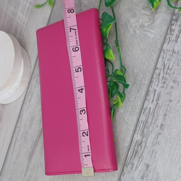 Ferragamo Long Wallet - PINK! - Picture 6 of 14